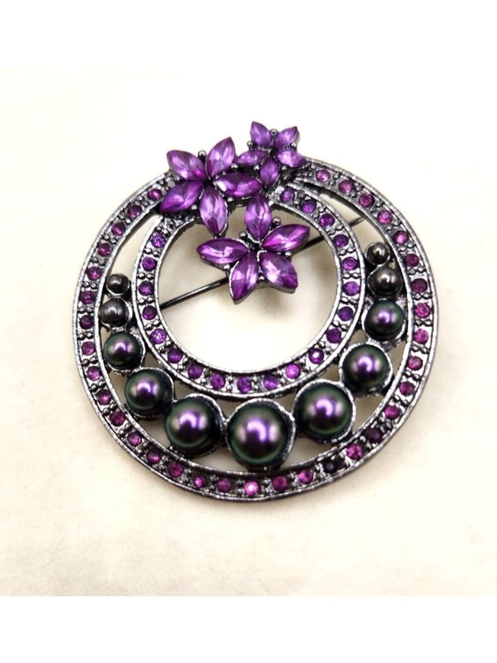 Purple Rhinestone & Faux Pearl Floral Circle Brooch Pin Silver-Tone Finish